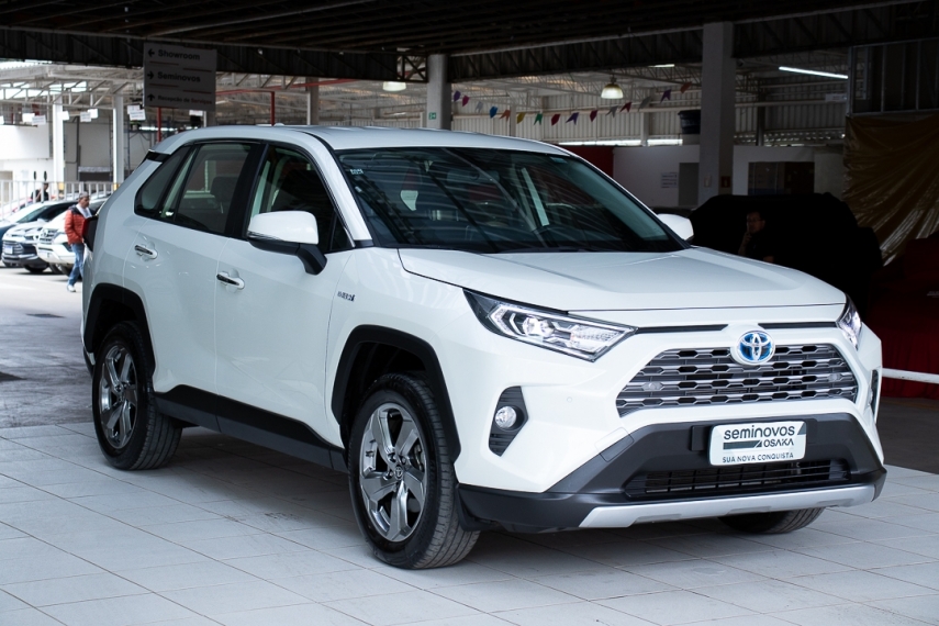 Carro Toyota RAV4