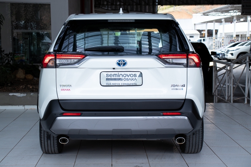 Carro Toyota RAV4