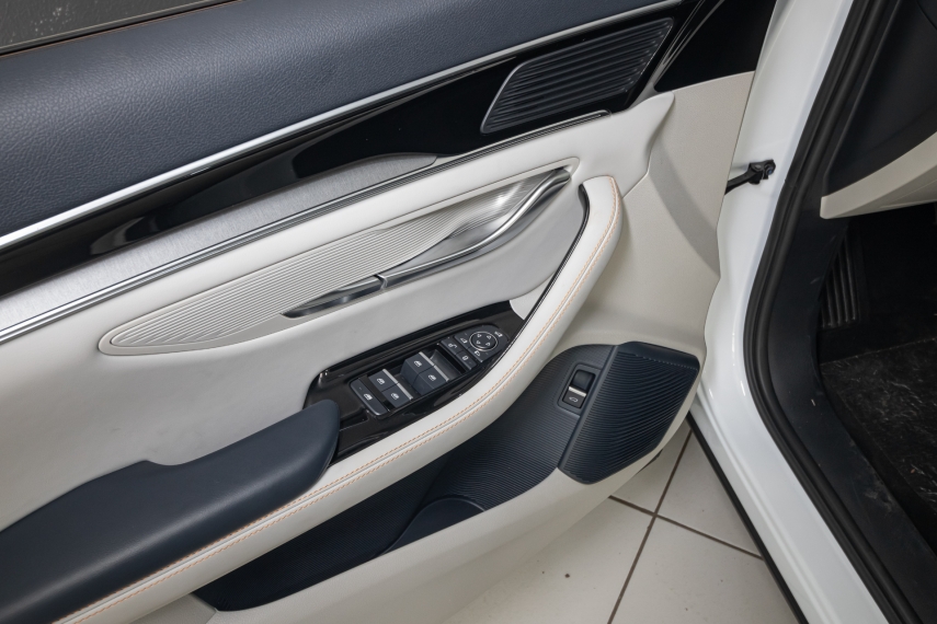 Carro BYD SONG PLUS