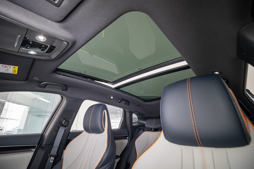 Carro BYD SONG PLUS