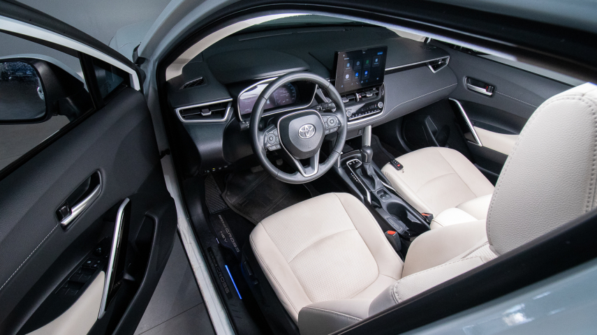 Toyota COROLLA CROSS 1.8 VVT-I HYBRID FLEX XRX CVT 13