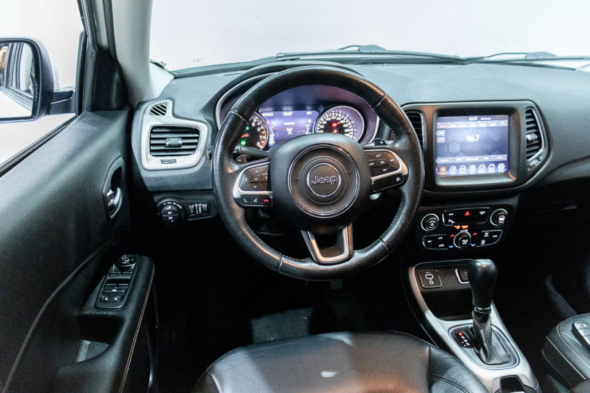 JEEP COMPASS 2.0 16V FLEX LONGITUDE AUTOMÁTICO 15