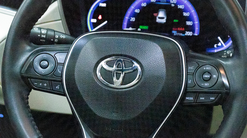 Toyota COROLLA CROSS 1.8 VVT-I HYBRID FLEX XRX CVT 17