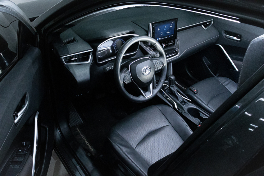 Toyota COROLLA CROSS 2.0 VVT-IE FLEX XRE DIRECT SHIFT 14