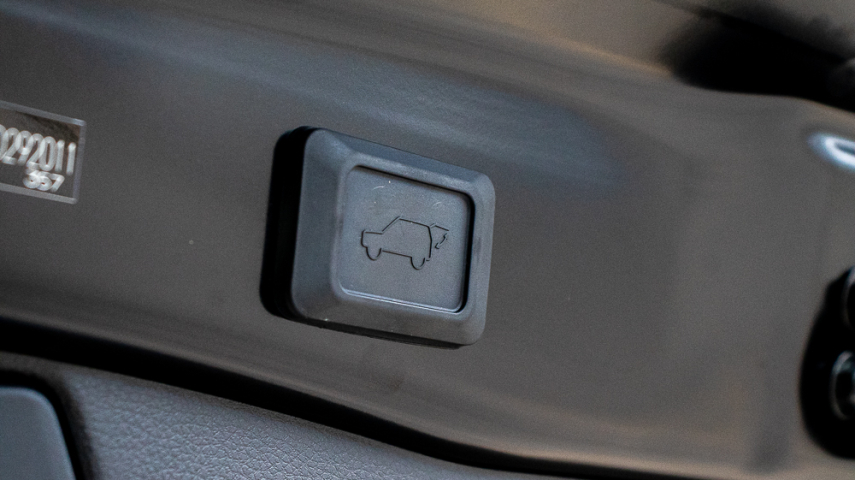 Toyota RAV4 2.5 VVT-IE HYBRID SX CONNECT AWD CVT 28