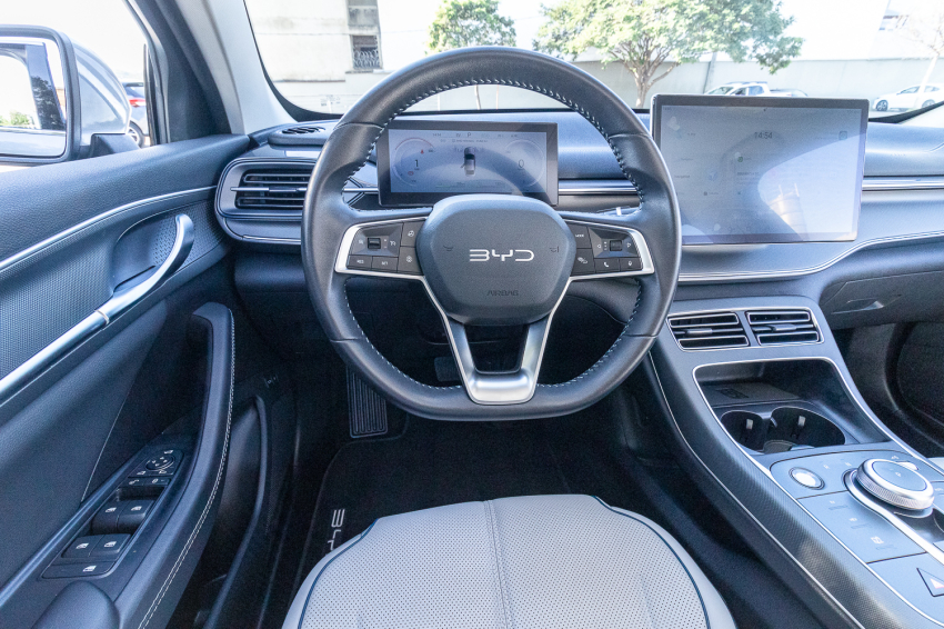 BYD KING 1.5 DM-I PHEV GS AUTOMÁTICO 14