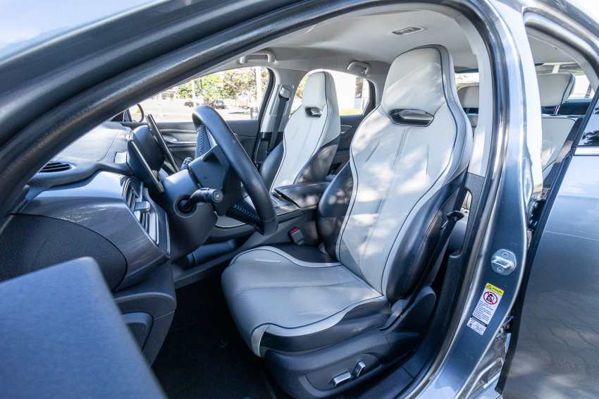 BYD KING 1.5 DM-I PHEV GS AUTOMÁTICO 21