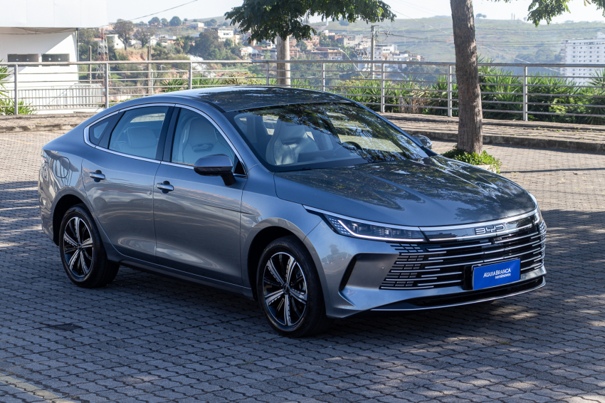 BYD KING 1.5 DM-I PHEV GS AUTOMÁTICO 4