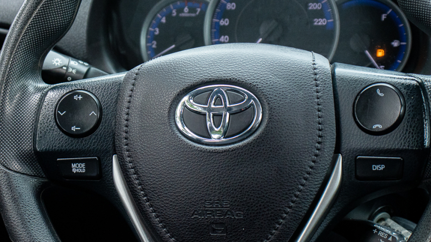 Toyota YARIS 1.3 16V FLEX XL LIVE MULTIDRIVE 19