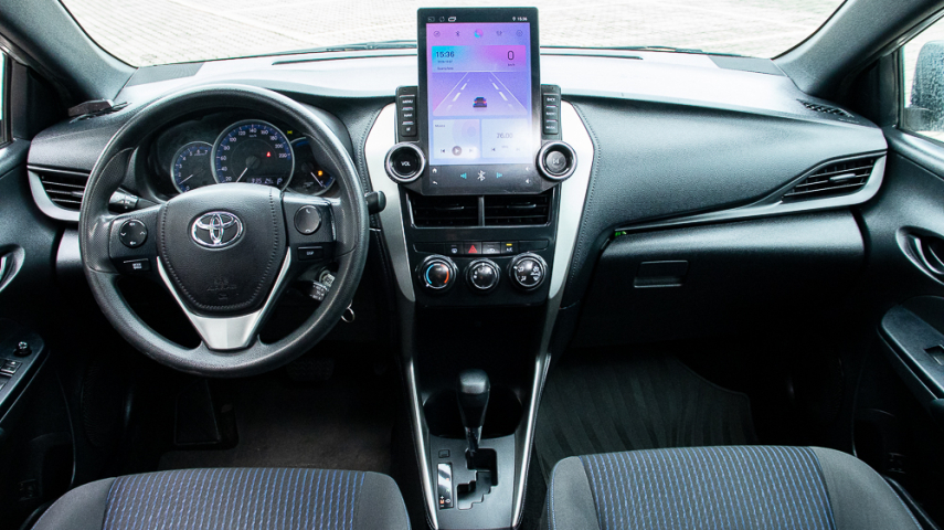 Toyota YARIS 1.3 16V FLEX XL LIVE MULTIDRIVE 18