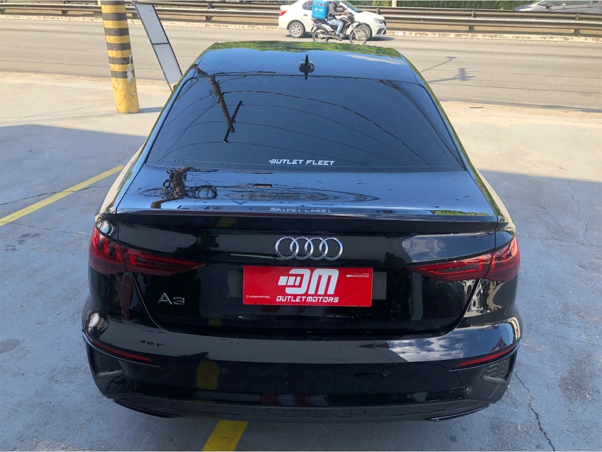 audi a3 2.0 40 tfsi mhev sedan s line s-tronic flex 4p automatico 2024