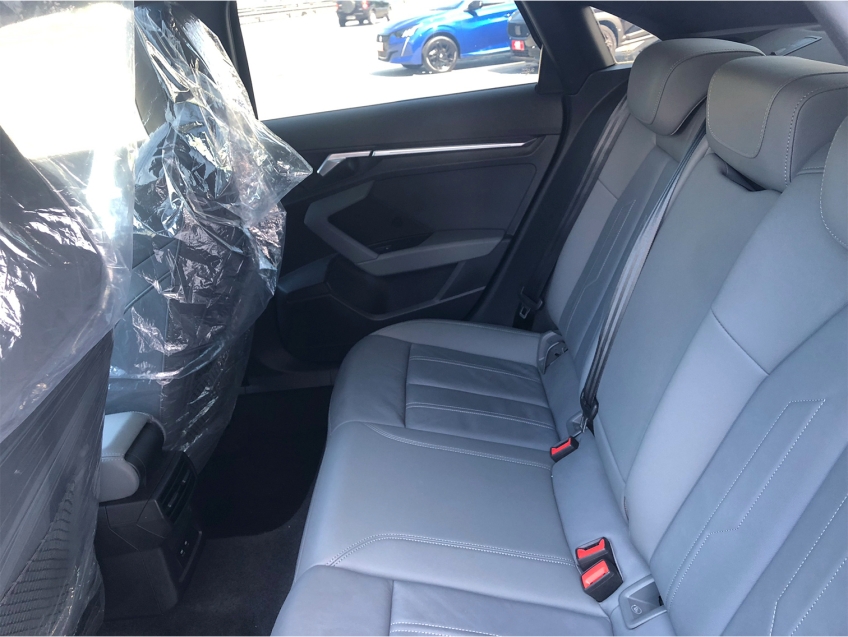 audi a3 2.0 40 tfsi mhev sedan s line s-tronic flex 4p automatico 2024