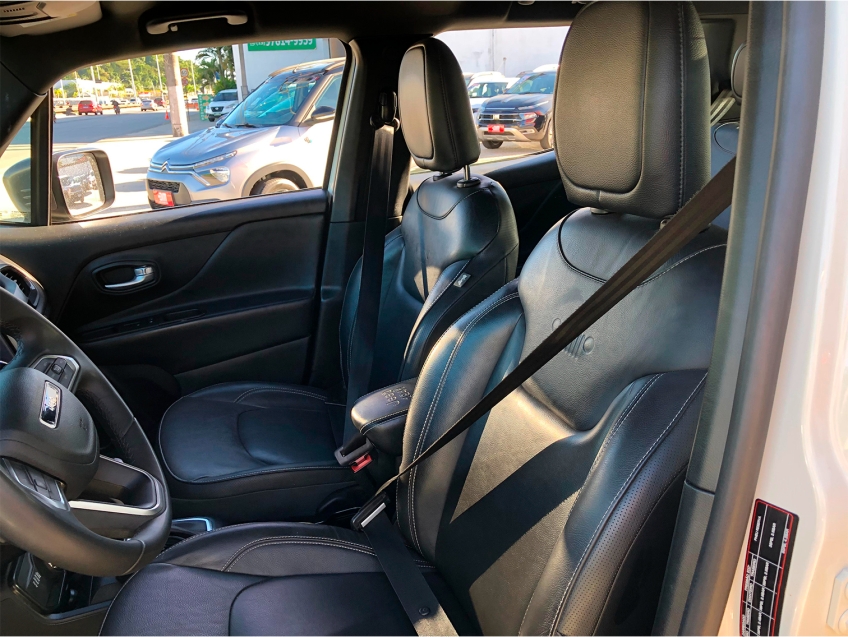 jeep renegade 1.3 t270 turbo flex s 4x4 at9 4p automatico 2024