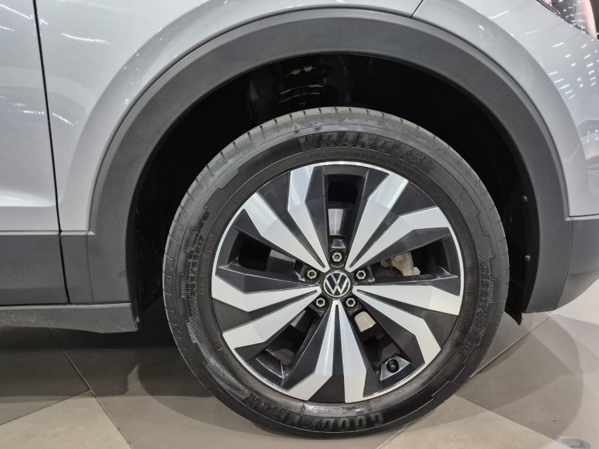 volkswagen t-cross 1.4 250 tsi total flex highline automatico 4p 2024