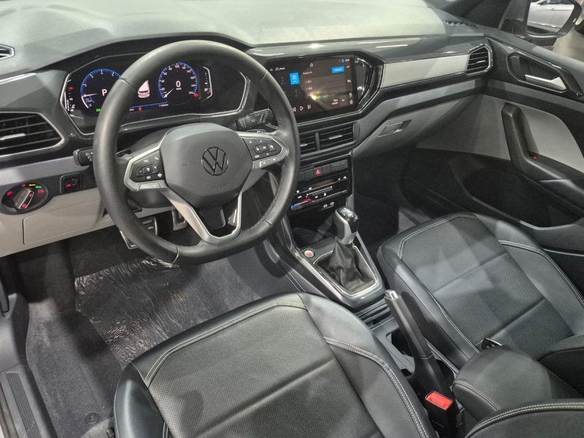 volkswagen t-cross 1.4 250 tsi total flex highline automatico 4p 2024