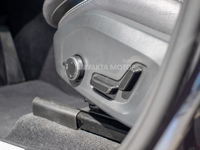 volvo xc60 2.0 t8 recharge polestar engineered awd geartronic hibrido 4p automatico 2024