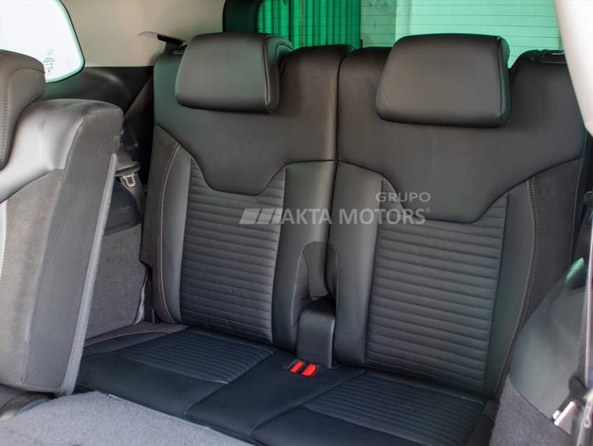 jeep commander 1.3 t270 turbo flex limited at6 4p automatico 2024