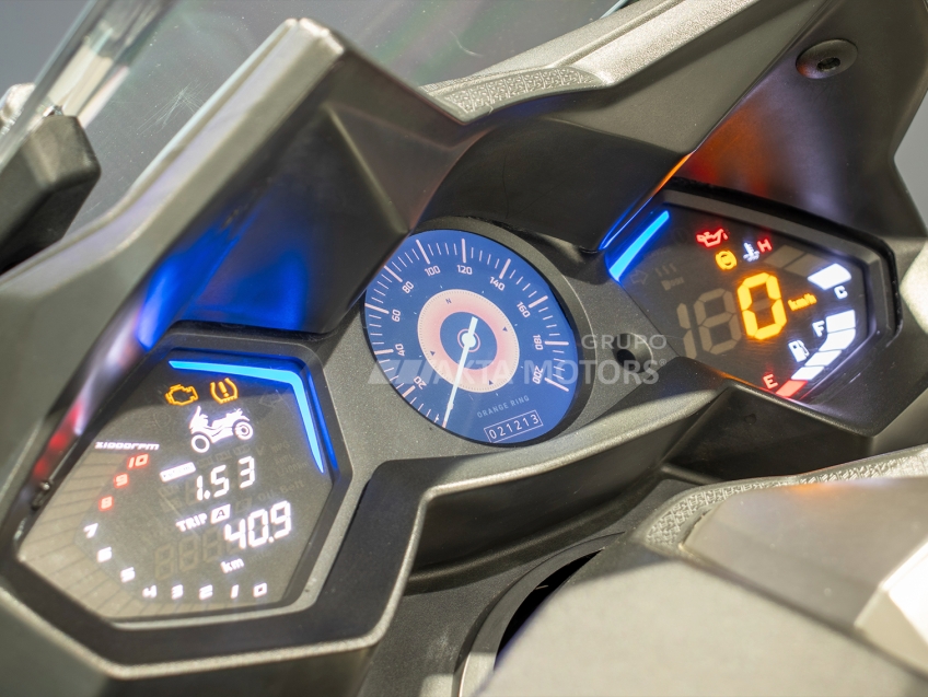 kymco ak 550i ak550i 550 gasolina automatico 2021