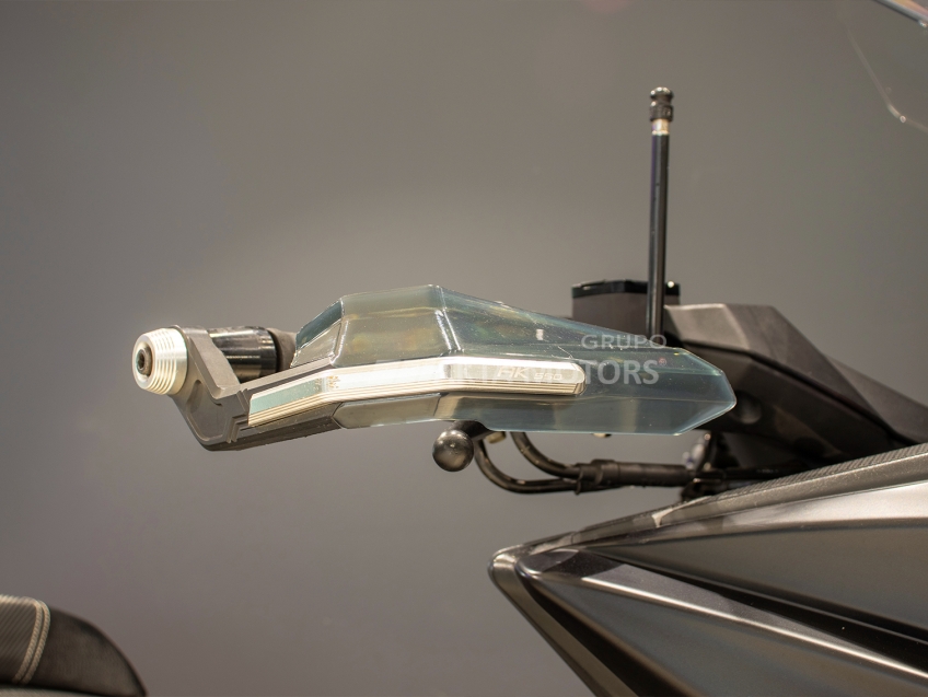 kymco ak 550i ak550i 550 gasolina automatico 2021