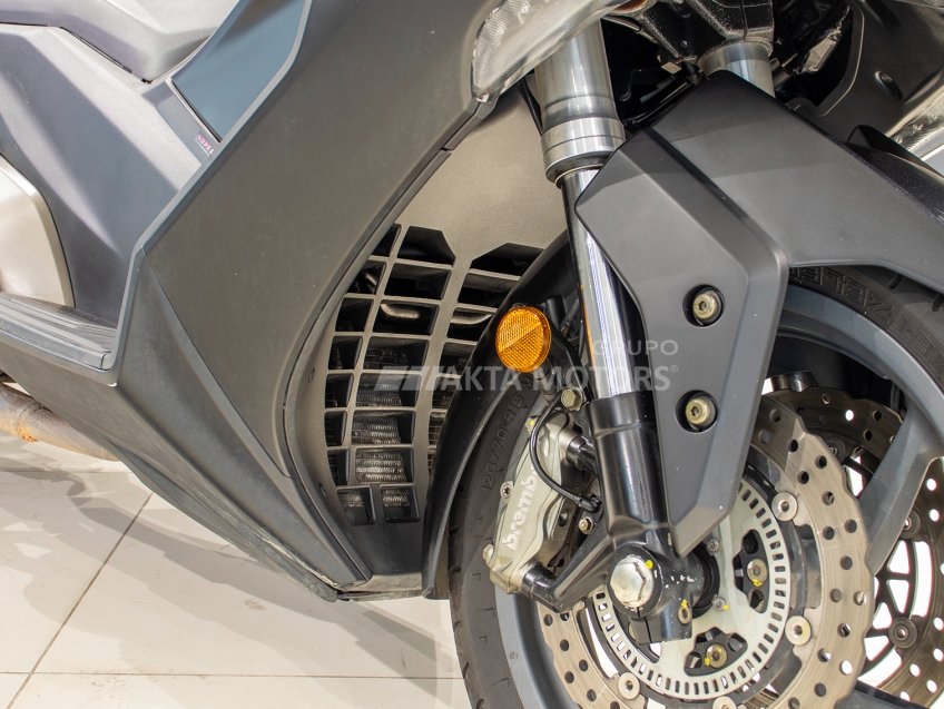 kymco ak 550i ak550i 550 gasolina automatico 2021