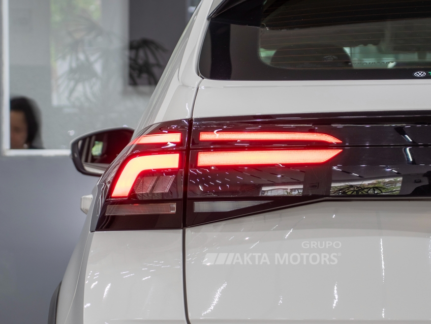 volkswagen nivus 1.0 200 tsi total flex comfortline automatico 4p 202412