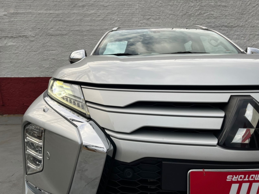 pajero sport hpe 20222