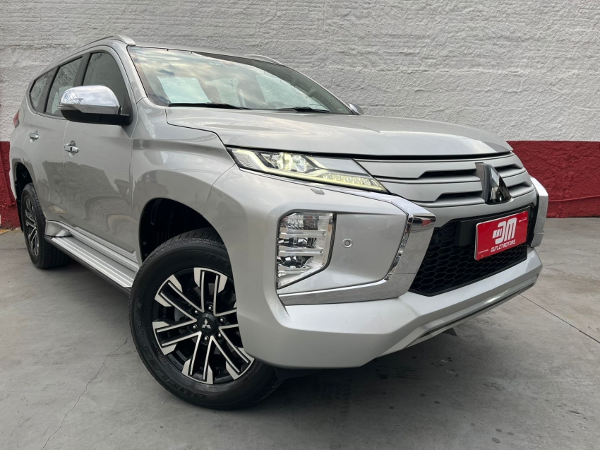 pajero sport hpe 2022