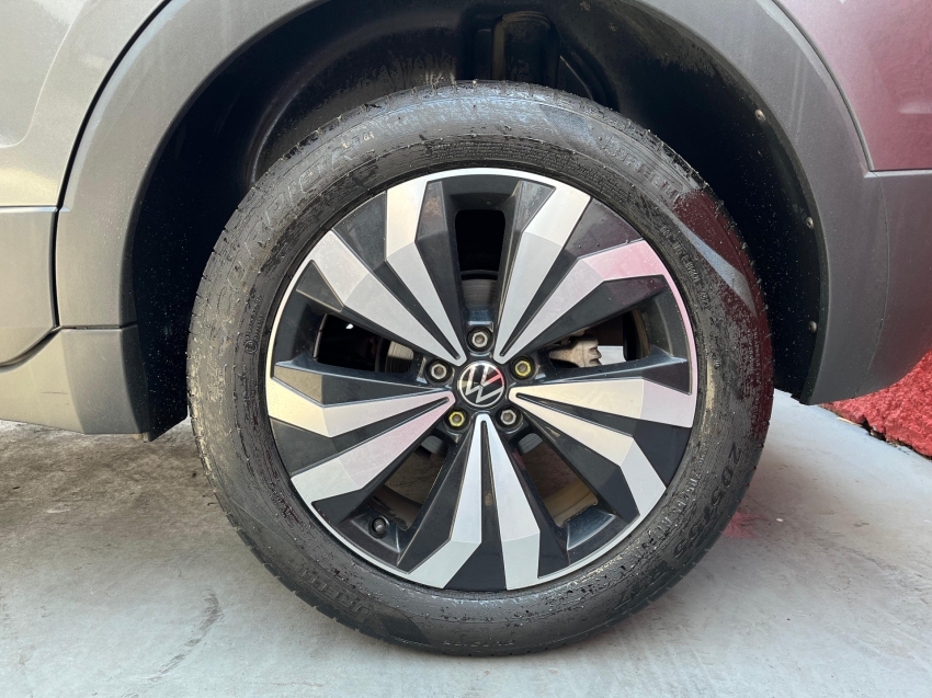 volkswagen t-cross 1.0 200 tsi total flex comfortline automatico 4p 202418