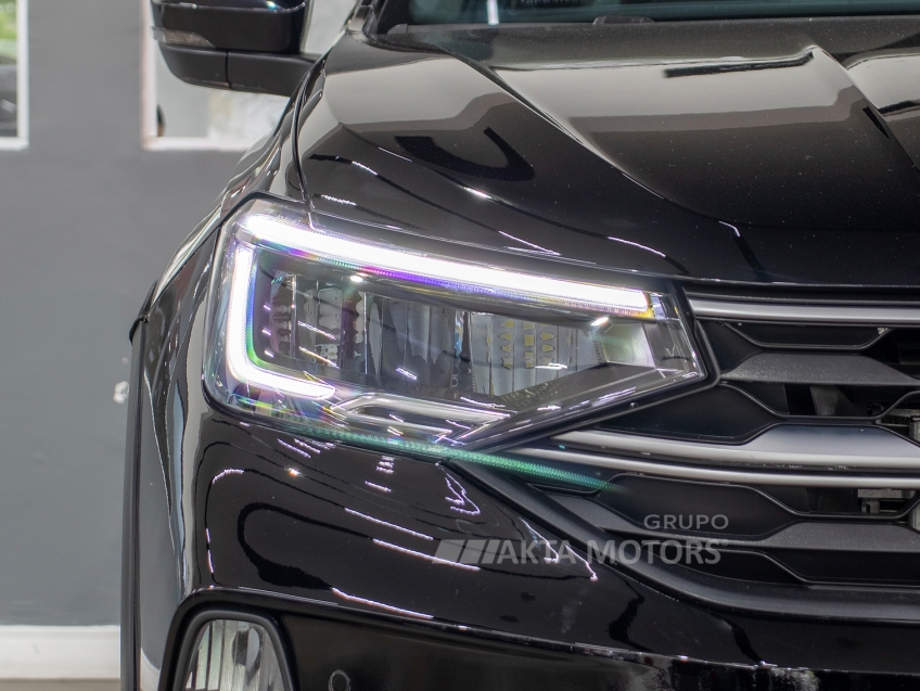 volkswagen nivus 1.0 200 tsi total flex highline automatico 4p 20243