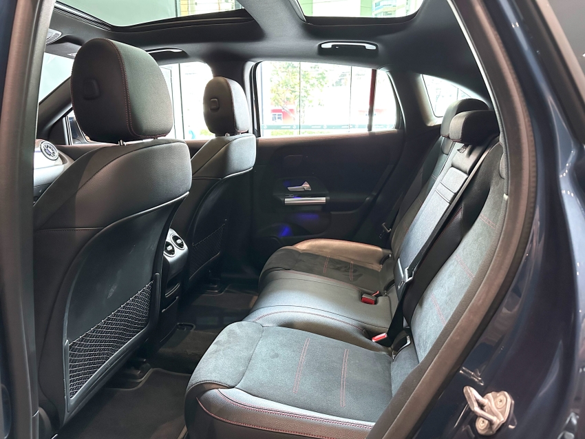 Carro Mercedes-Benz EQA 250