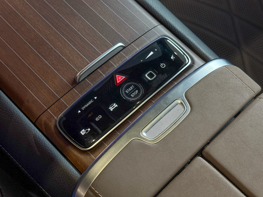 mercedes-benz eqs 450+ suv 108,4 kw eletrico.