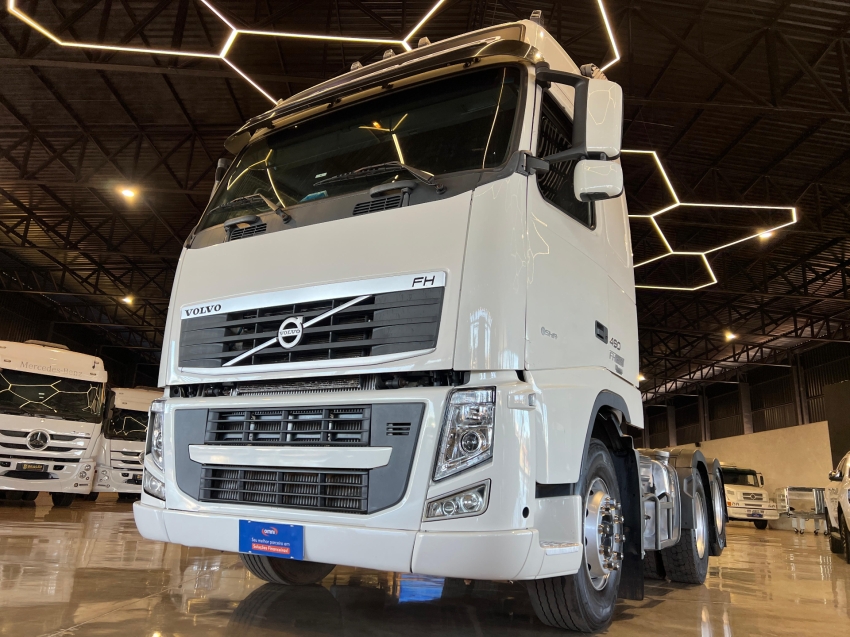 volvo fh 460 6x2 globetrotter - 2014/2015