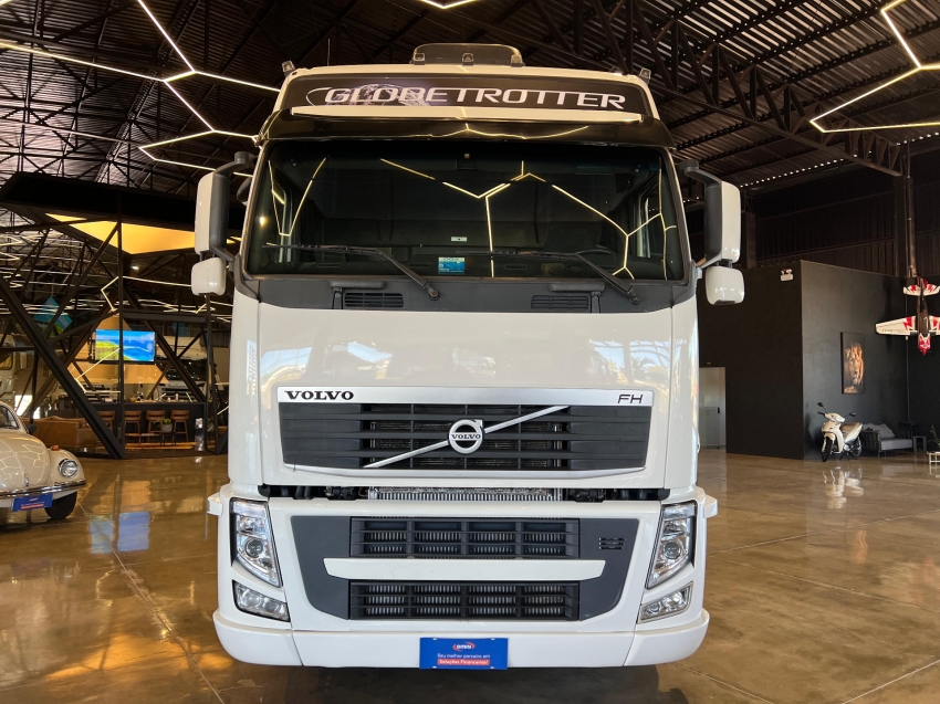 volvo fh 460 6x2 globetrotter - 2014/2015