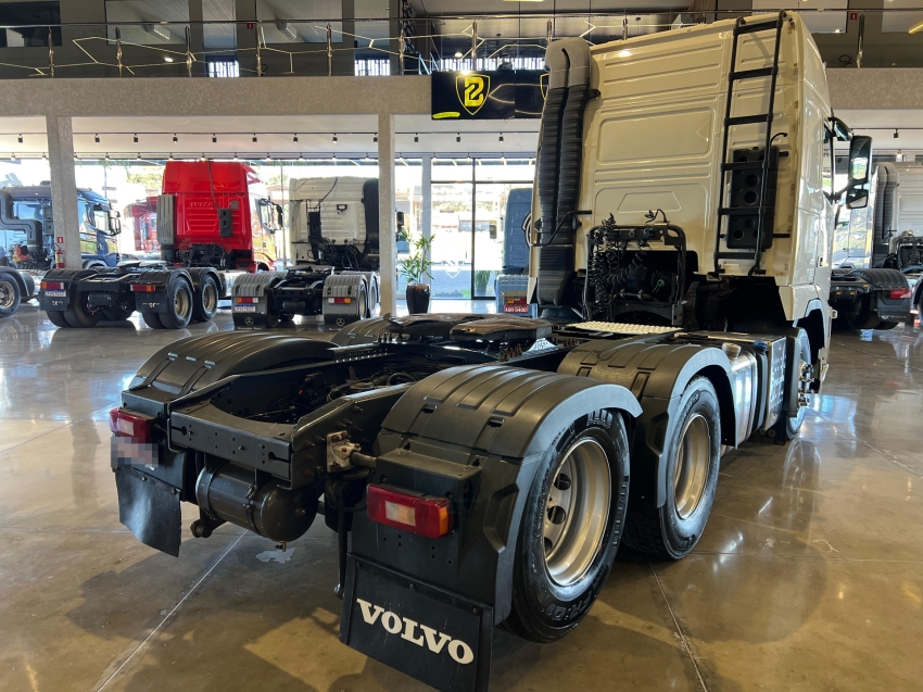 volvo fh 460 6x2 globetrotter - 2014/2015