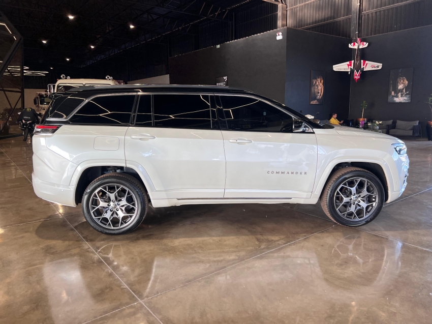jeep commander overland td380 diesel - 2022/2022