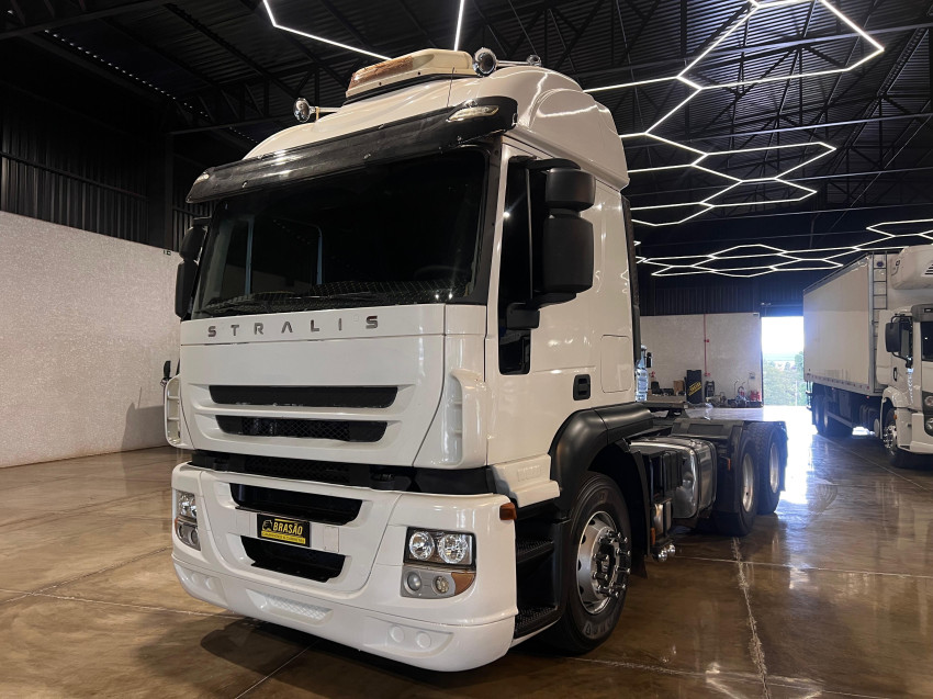 iveco stralis 800s48tz hi way 6x4 aut. - 2013/2013