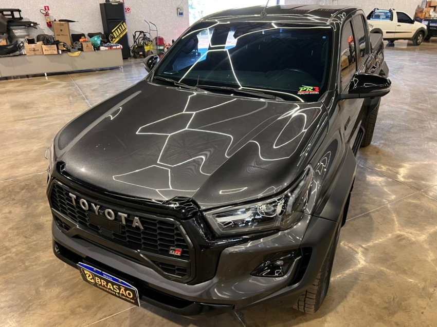 toyota hilux gr-s 4x4 2.8 - 2023/2024