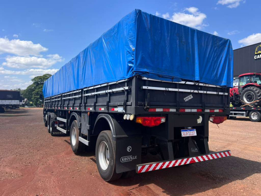 kroville graneleiro 2 eixos  - 2014/2014