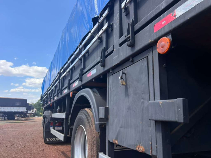 kroville graneleiro 2 eixos  - 2014/20143