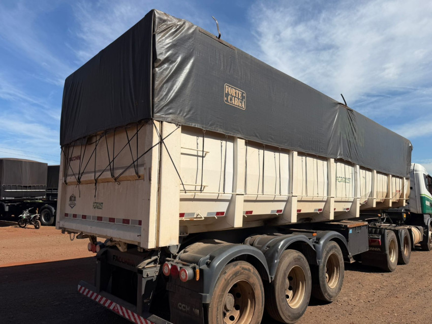 fachini cacamba ls 3 eixos - 2020/2020