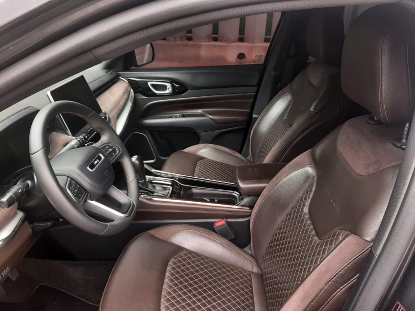 commander 2.0 td380 turbo diesel limited at9