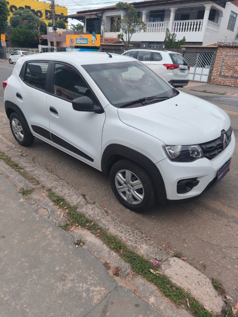 kwid 1.0 zen