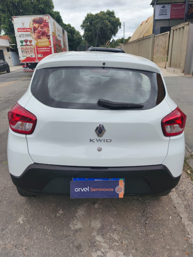 kwid 1.0 zen