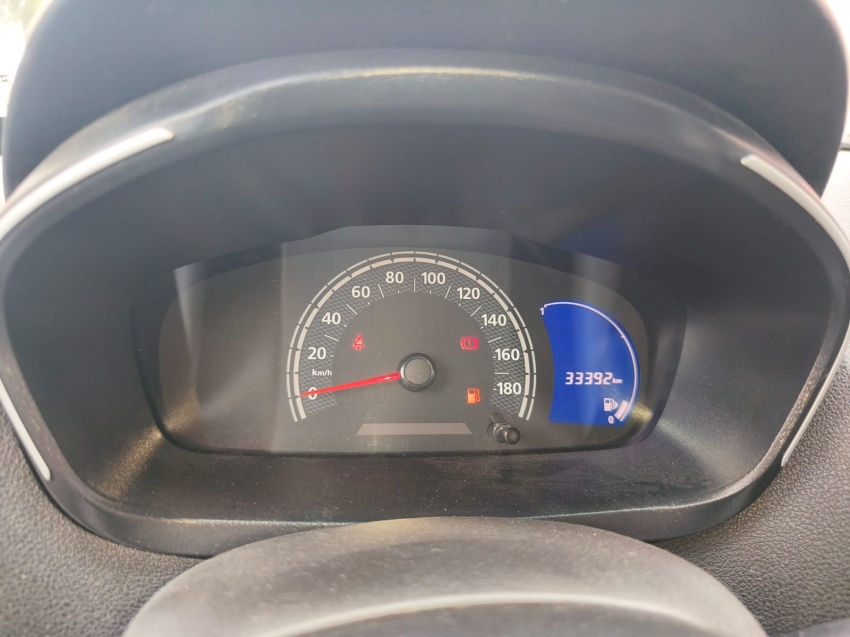 kwid 1.0 zen