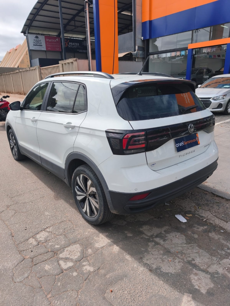 t cross tsi