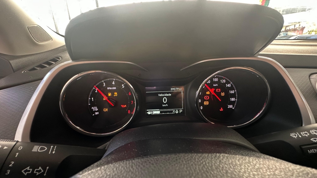 tracker 1.0 turbo flex automatico
