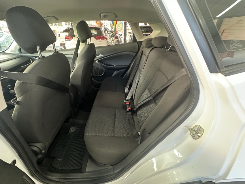 tracker 1.0 turbo flex automatico