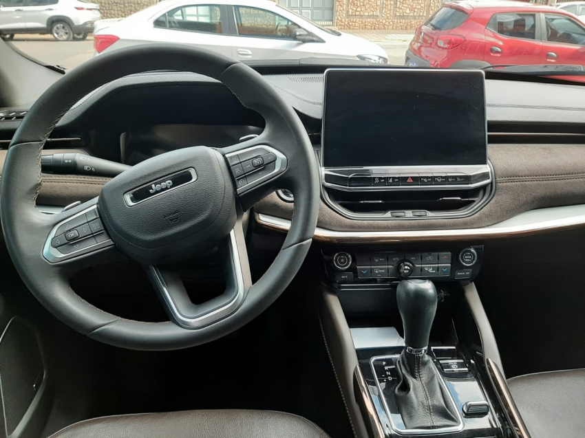 commander 2.0 td380 turbo diesel overland at9