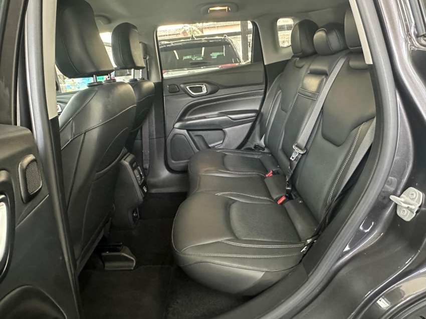 compass 1.3 t270 turbo flex longitude at6