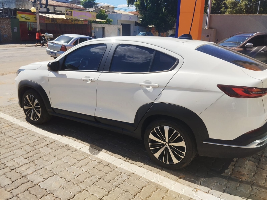 fastback 1.0 turbo 200 flex audace cvt